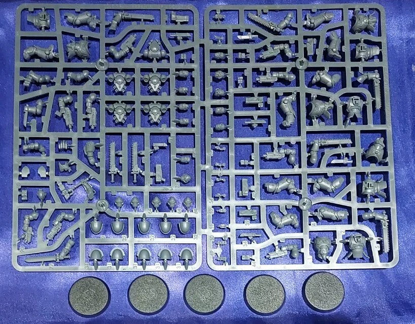 Warhammer 40K - Primaris Space Marines Assault Intercessors squad (5), NEW