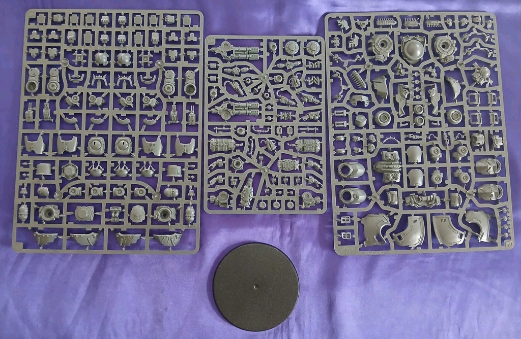 Warhammer 30K Horus Heresy, Saturnine Dreadnought,NEW