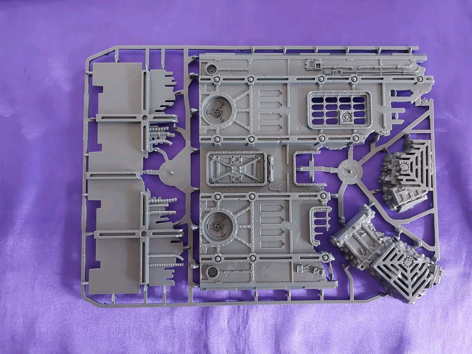 Warhammer 40K Kill Team Hivestorm - Scenary Sprue F, NEW