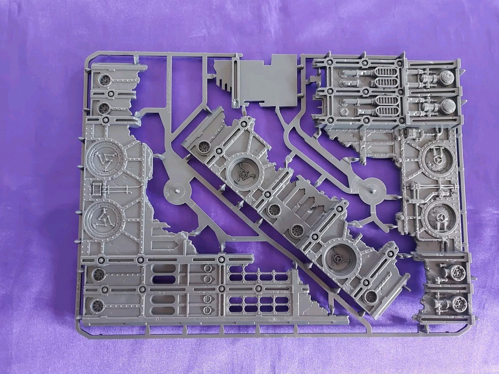 Warhammer 40K Kill Team Hivestorm - Scenary Sprue B, NEW