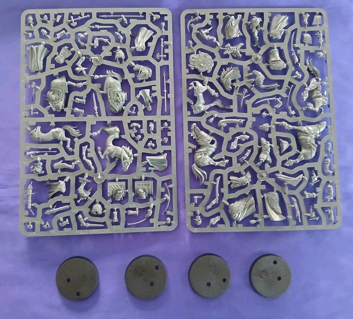 Battle Of Edoras Heroes / Character Models Sprue 4 Models, NEW