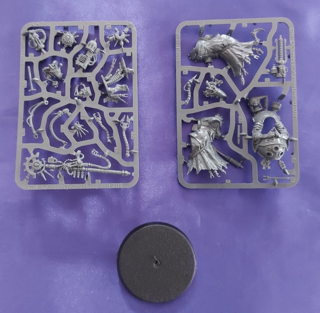 Tech-Priest Manipulus, Adeptus Mechanicus, Warhammer 40K