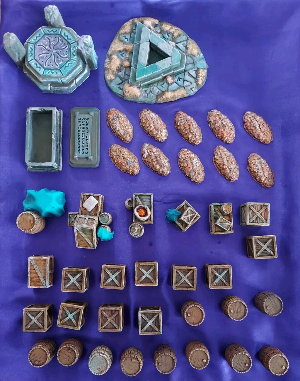 Small Collection Of Wargame / D&D Scenary Well Painted, NEW
