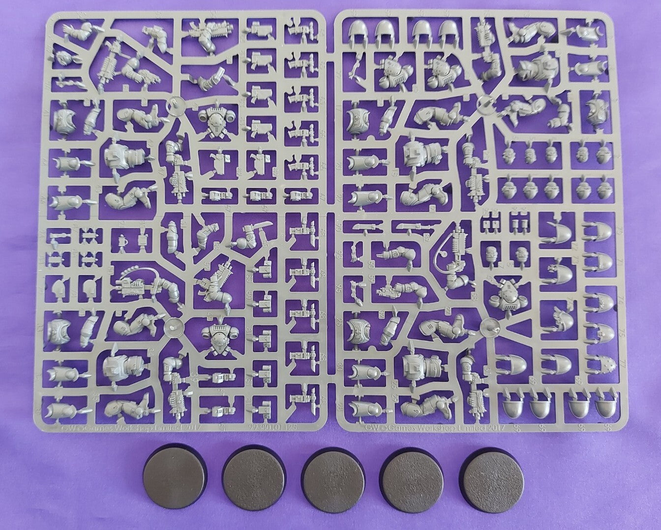 Warhammer 40K - Primaris Space Marines Intercessors squad (5 Models), NEW