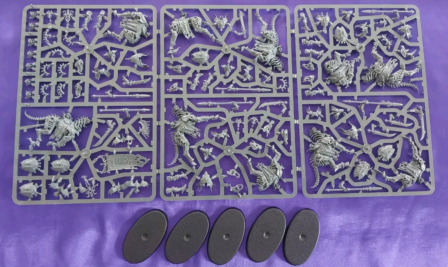 Warhammer Age of Sigmar - Ossiarch Bonereapers, Kavalos Deathriders, NEW