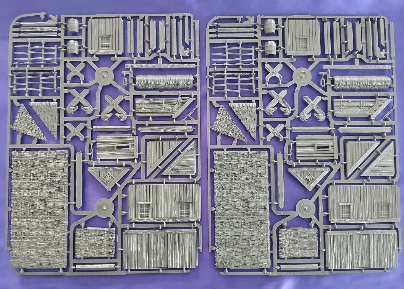 Lord Of The Rings - War Of Rohirrim, 2 Scenary Sprues (1 House), NEW