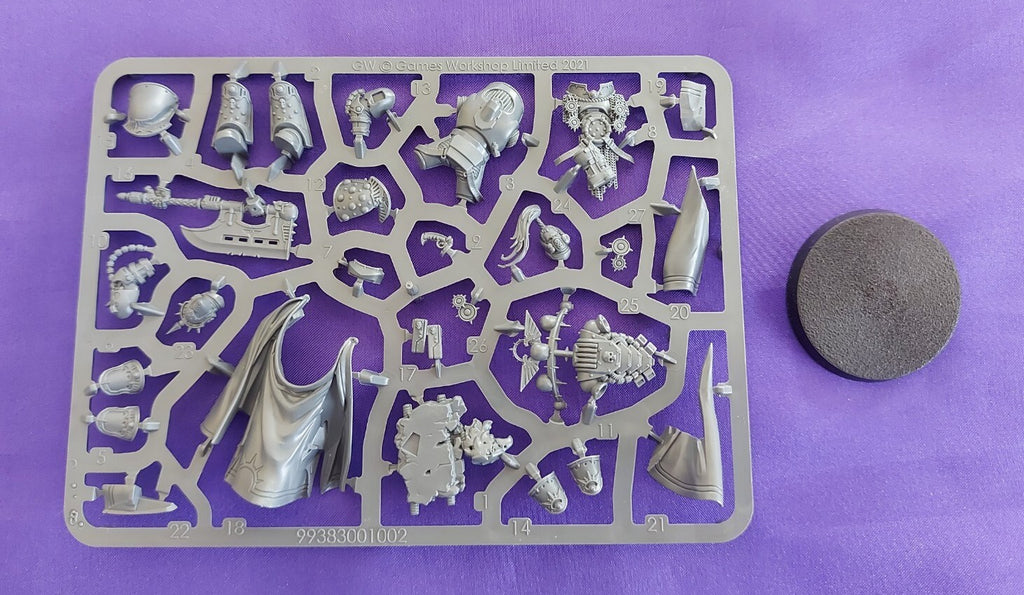 Warhammer Horus Heresy - Praetor with Power Axe, NEW