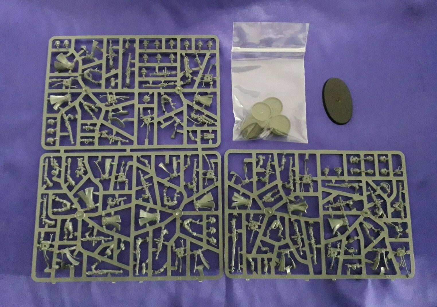 Warhammer 40K - Adeptus Mechanicus - 10 Skitarii Rangers ( unit ), NEW & FAST
